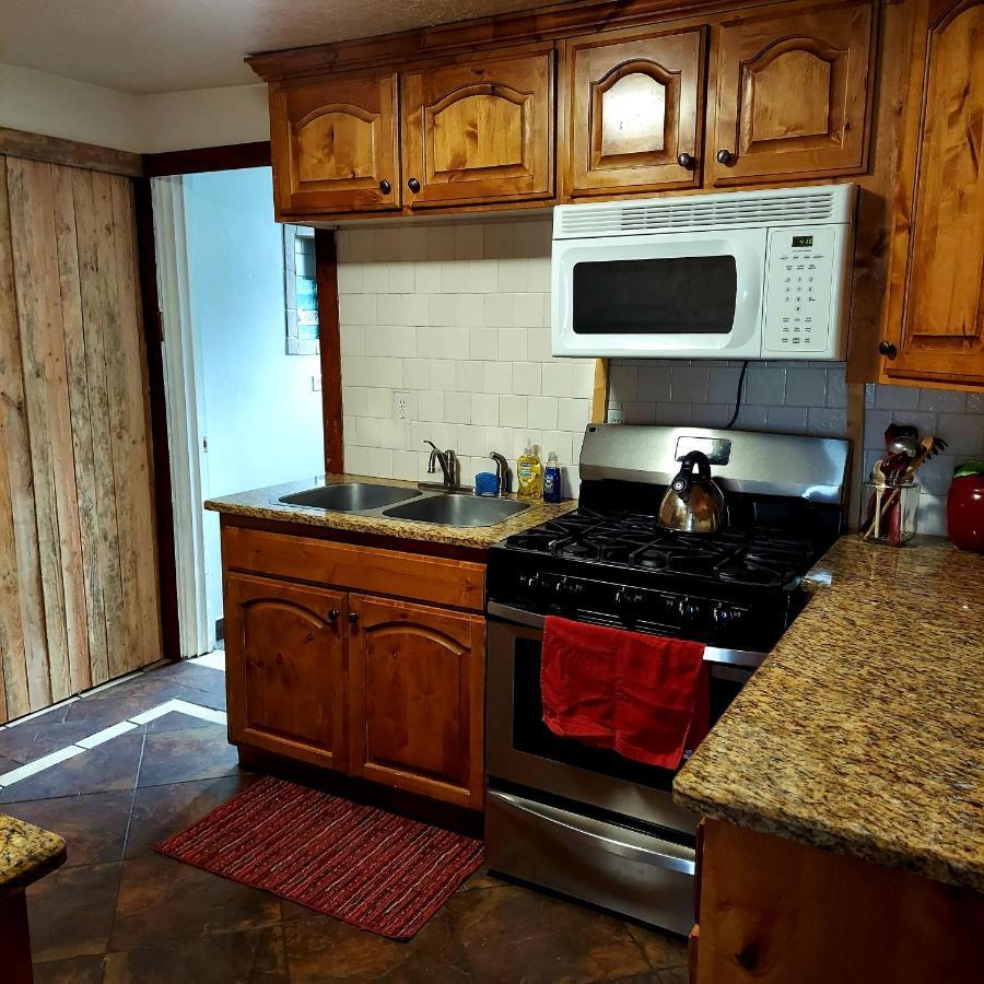 Vintage Cozy Family Home Near National Parks Saint Anthony Εξωτερικό φωτογραφία