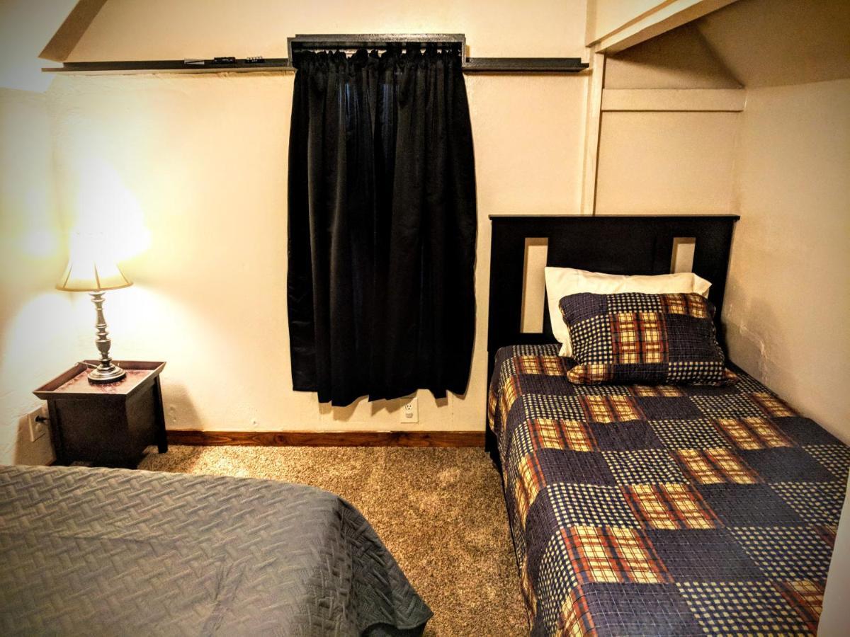 Vintage Cozy Family Home Near National Parks Saint Anthony Εξωτερικό φωτογραφία
